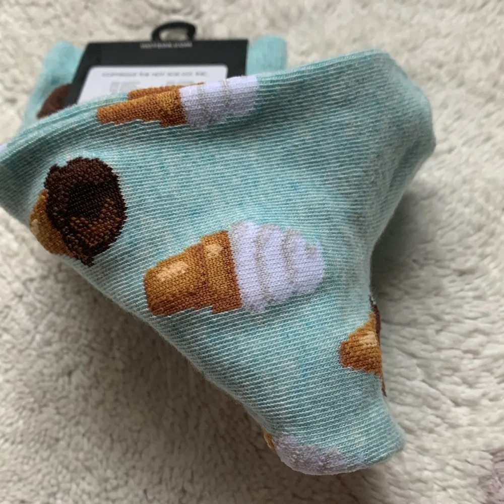 Hot Sox Ice Cream cones women’s socks Mint Melange NWT
